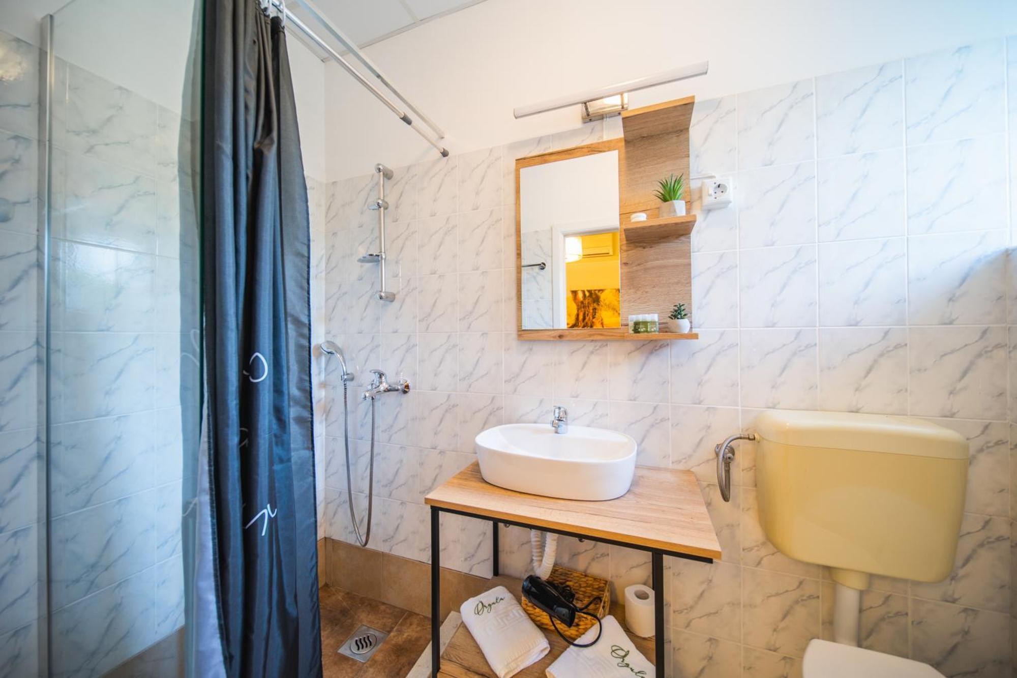 Orgula Otel Lumbarda Dış mekan fotoğraf